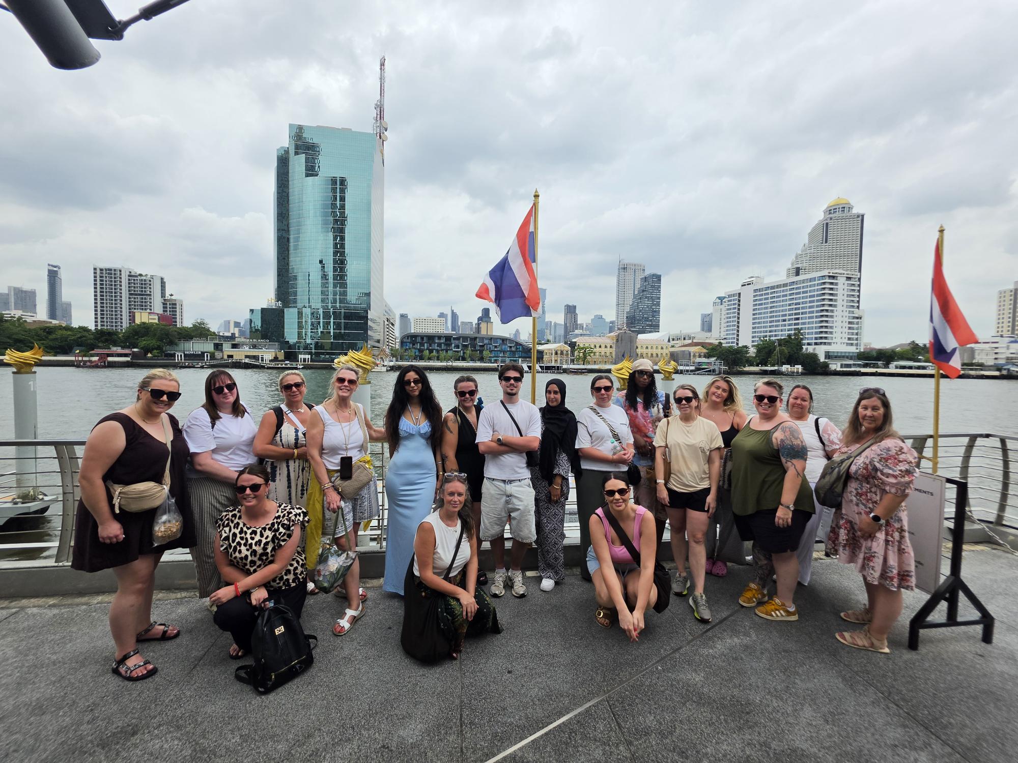 thailand group photo turing scheme